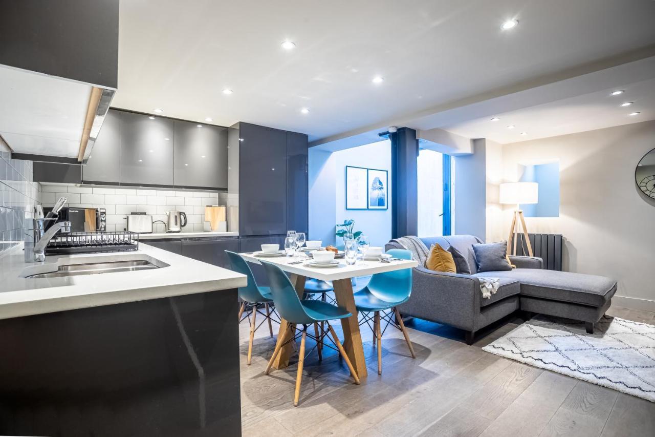 Modern Two Bedroom Apartment In Fulham By Sojo Stay Лондон Экстерьер фото